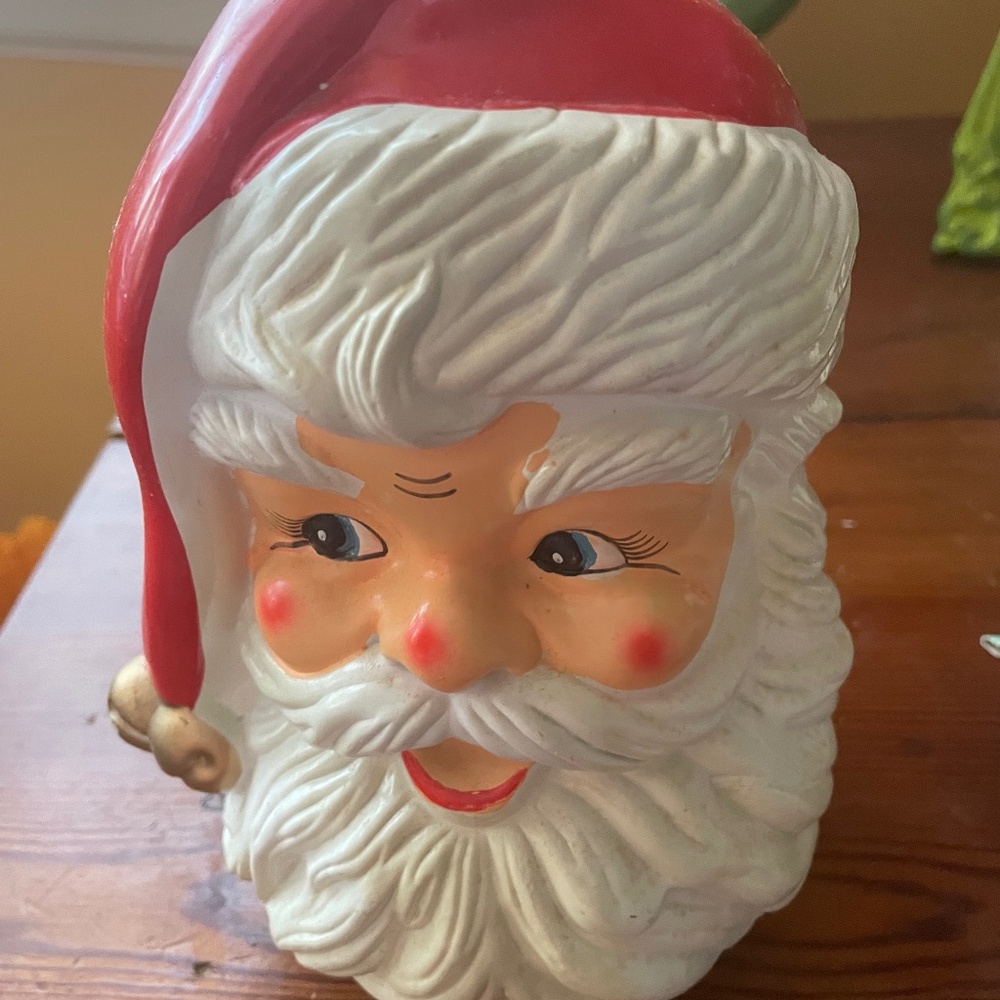 Vintage 70’s Santa Music “Box”